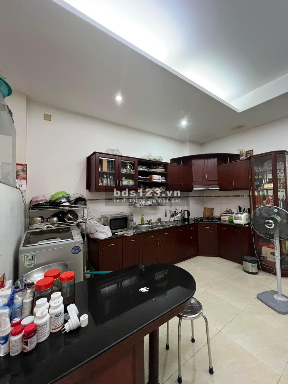 Nhà đẹp 5 tầng, CMT8, Q3, hẻm thông, không lộ giới, tặng NT xịn, ngang 5m, 100m2, 10.8 tỷ