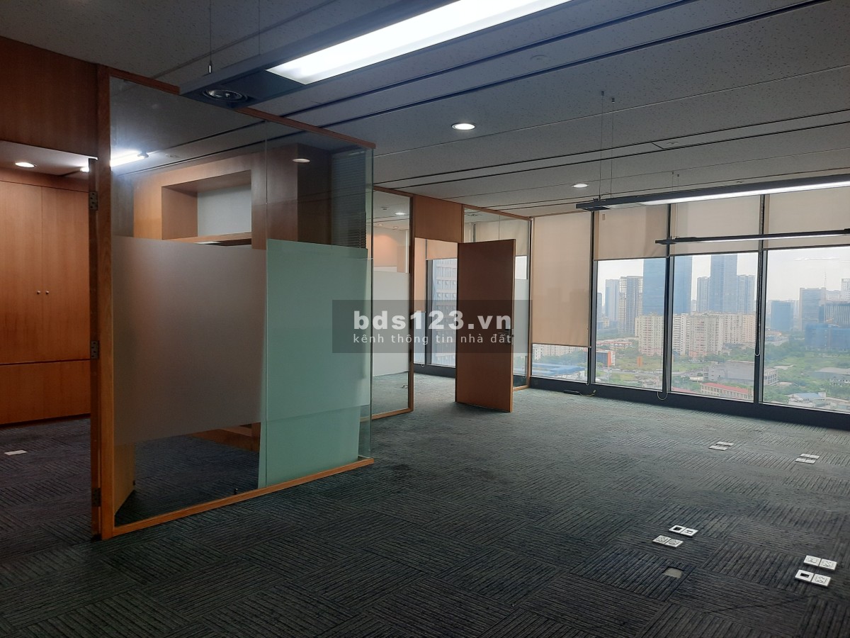 Chính chủ cho thuê văn phòng Charmvit tower - 0386378086