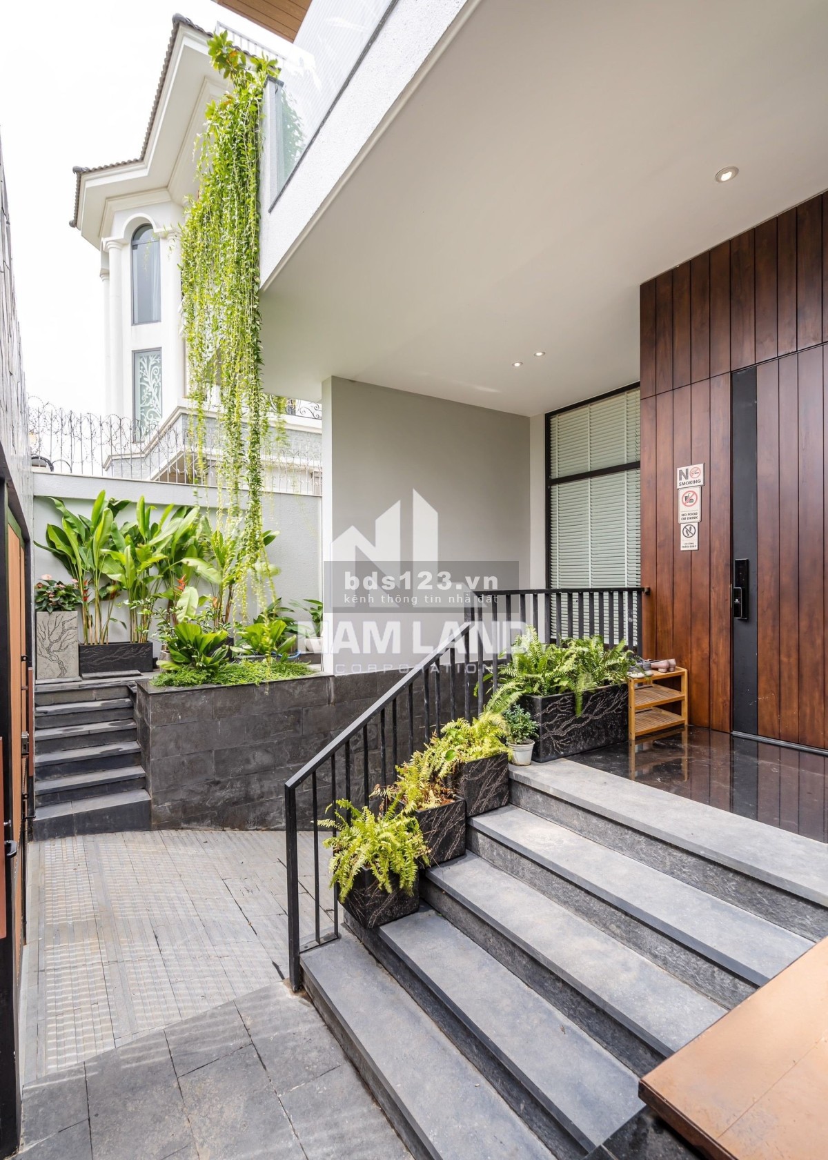 Cho thuê căn villa với tiêu chí đẹp - rộng - sang xịn nằm ngay Thạnh Mỹ Lợi