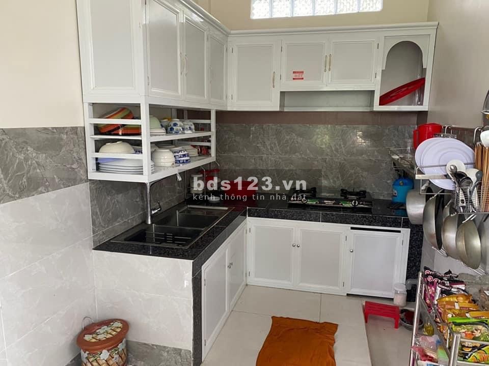 Bán nhà tặng nội thất 145m2 750tr 2pn 3wc 1pb 1pk Gò Dầu TN SHR