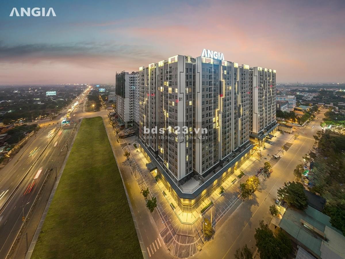 Cần bán 2 căn chung cư Wes Gate Park Tân Túc