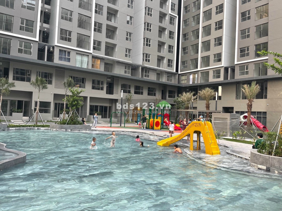 Cần bán 2 căn chung cư Wes Gate Park Tân Túc