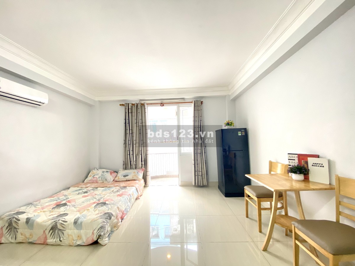 Cho thuê căn hộ dịch vụ nội thất đầy đủ ,free tiền điện ,gần cầu vượt nguyễn thái sơn