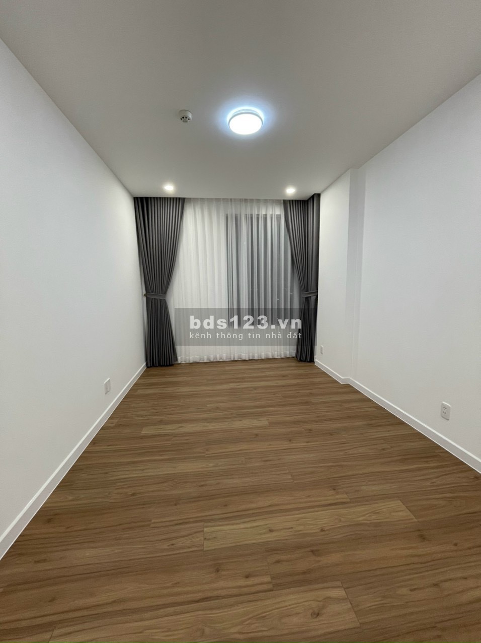 Cơ hội cho khách mua ở và đầu tư - Bán lỗ căn hộ Dlusso - Căn góc Dual Key - View sông
