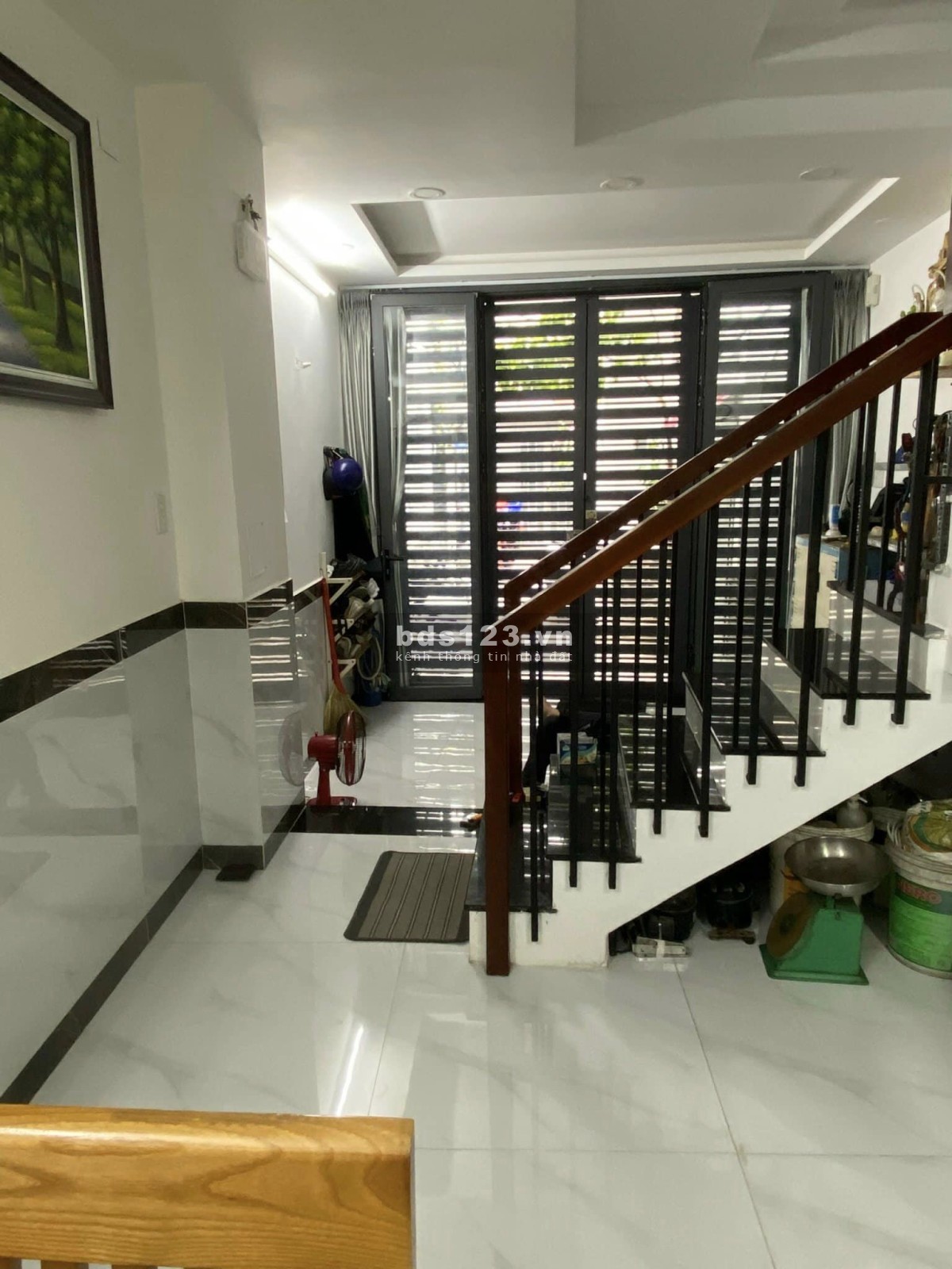 Bán nhà 5 tỷ nhà 4 tầng mới đẹp - Phan Đình Phùng - tt Phú Nhuận - gần mặt tiền