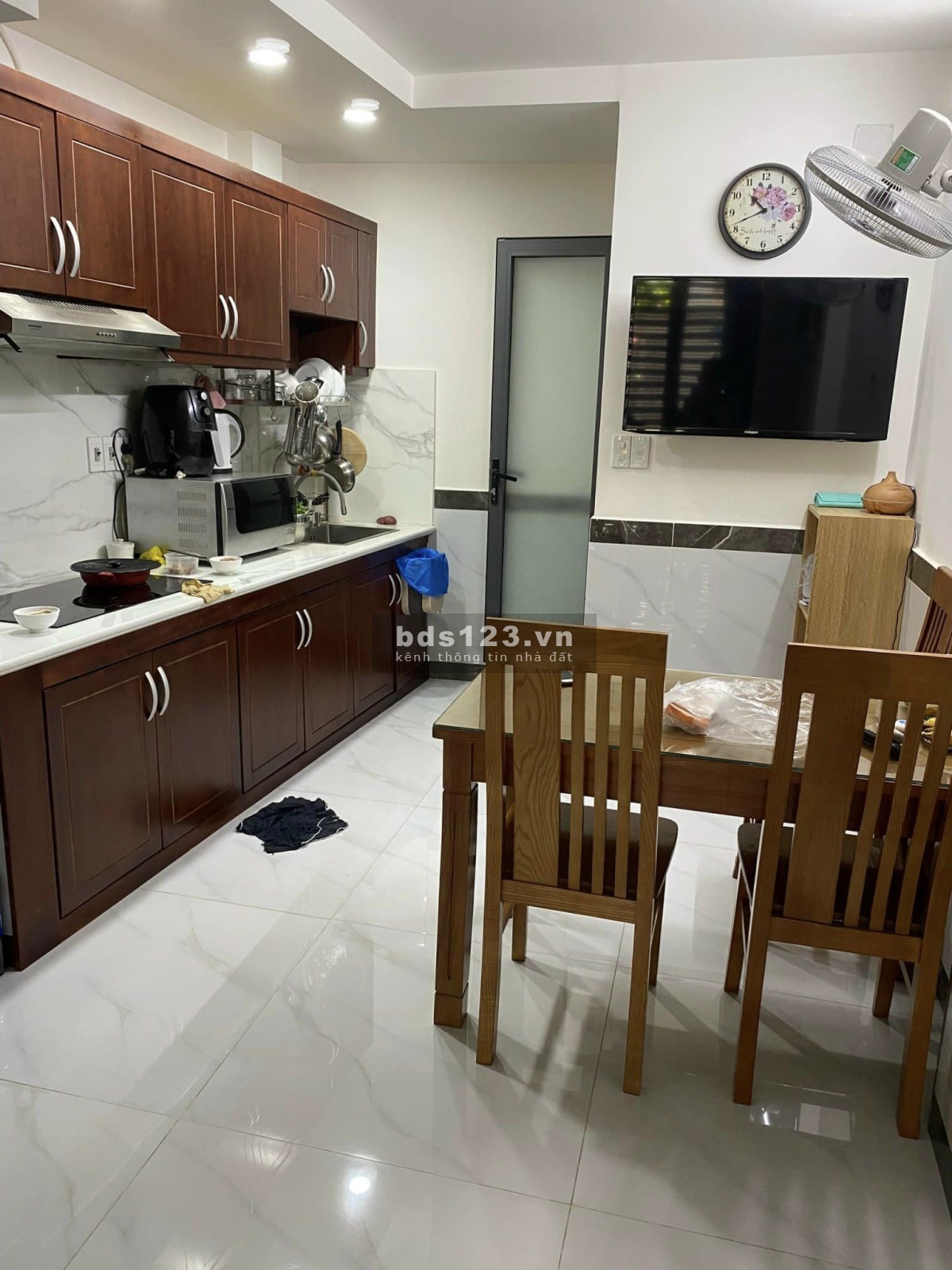 Bán nhà 5 tỷ nhà 4 tầng mới đẹp - Phan Đình Phùng - tt Phú Nhuận - gần mặt tiền