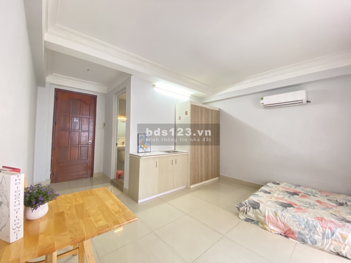 Cho thuê căn hộ dịch vụ nội thất đầy đủ ,free tiền điện ,gần cầu vượt nguyễn thái sơn