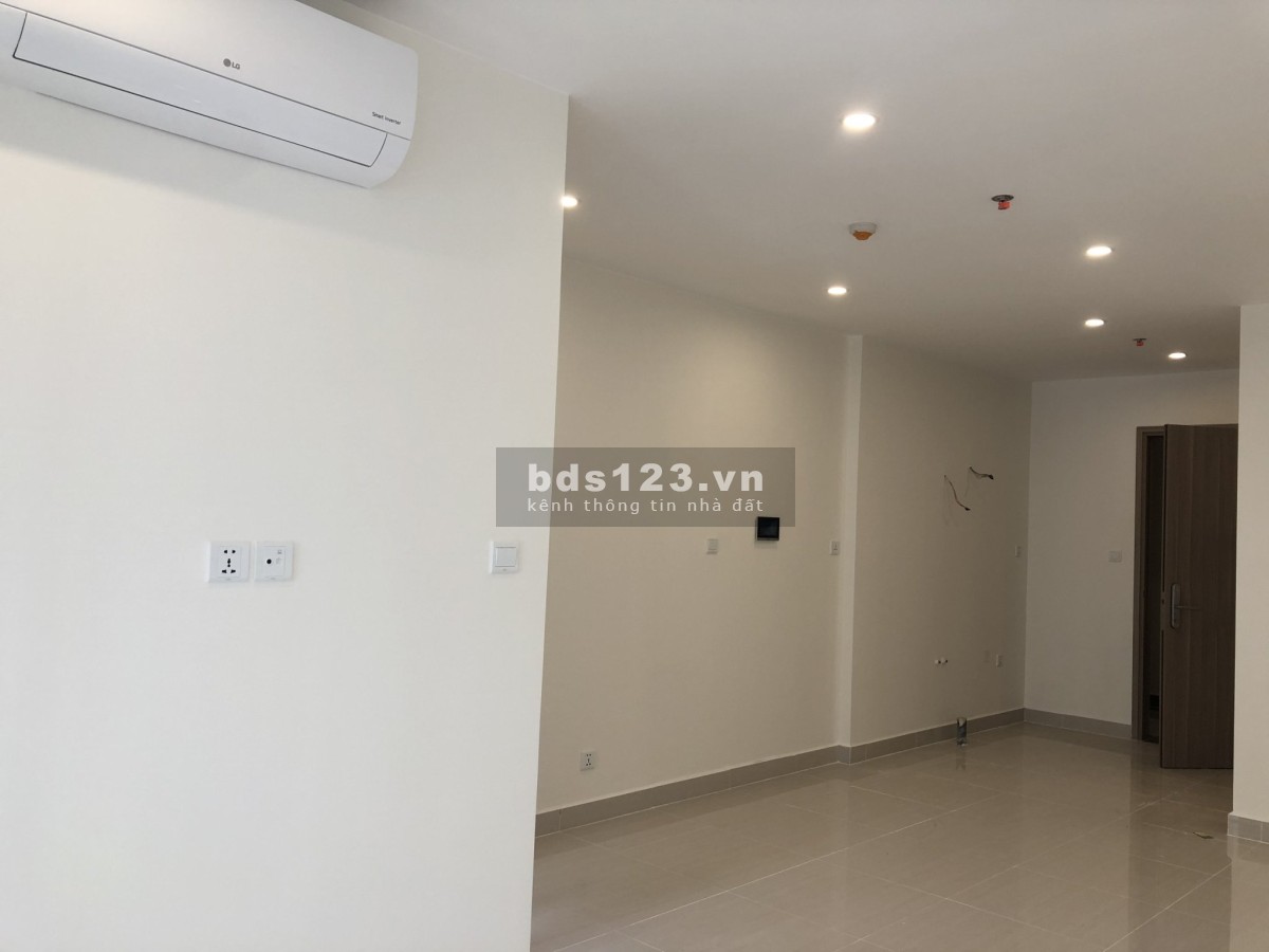 Bán căn hộ Studio The Rainbow giá siêu tốt, bao phí thuế - View nội khu