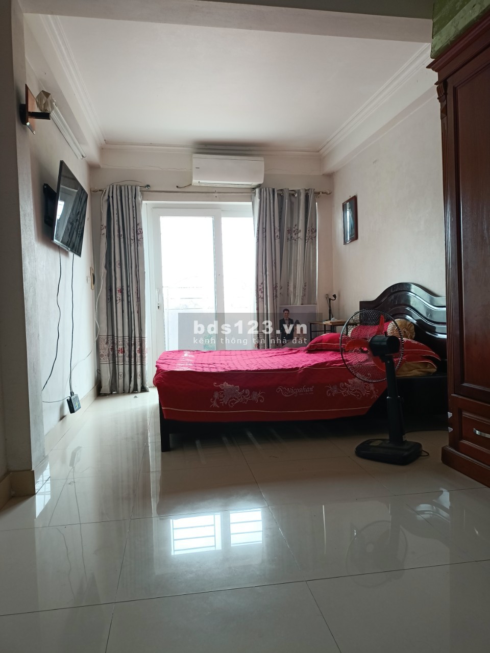 Cần bán gấp nhà Phan Đình Giót, Hà Đông - diện tích 33M2 - Ô tô đỗ cửa, kinh doanh - Nhỉnh 3 tỷ