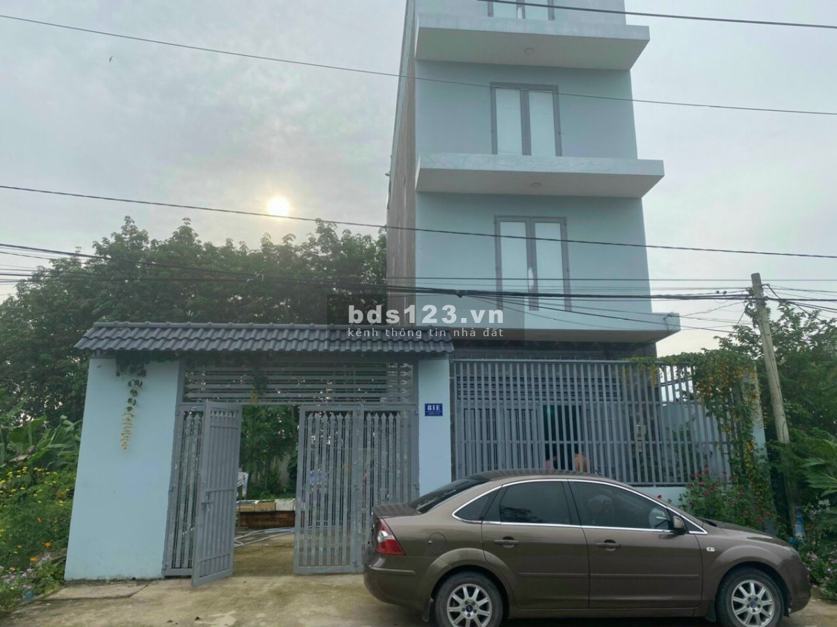 Bán nhà 3 lầu MT 81 Đường Gót Chàng Xã Nhuận Đức Củ Chi