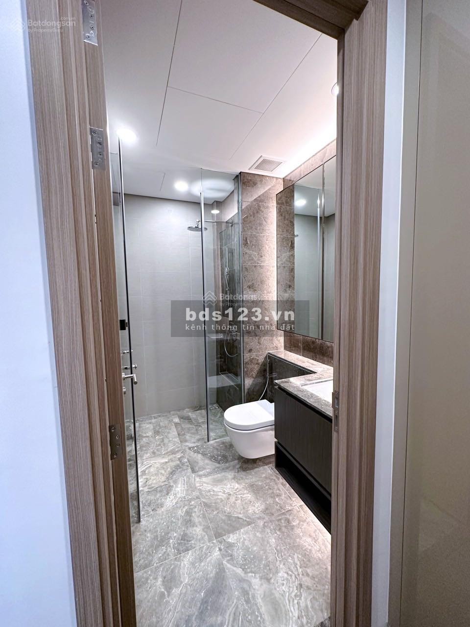Cho thuê căn hộ chung cư The River Quận 2 giá 18 triệu/ tháng, diện tích 64M2