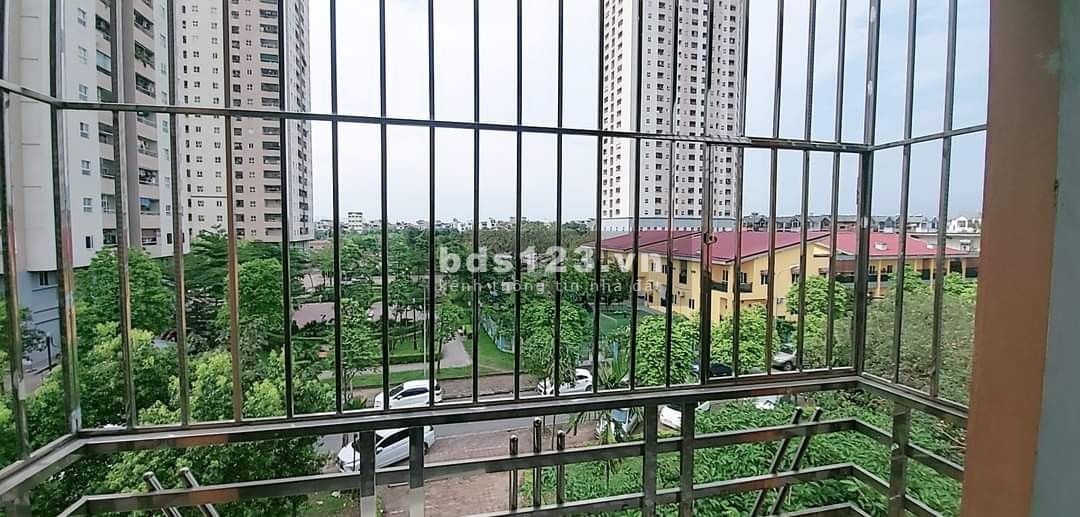 Bán nhà góc siêu đẹp 47m2 Thạch Bàn Long Biên 4.35 tỷ view vườn hoa