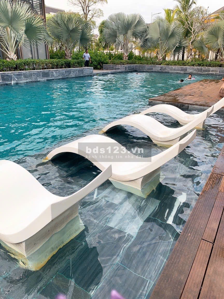 Giảm giá bán cắt lỗ căn biệt thự sinh thái sân golf 27 lỗ lớn nhất khu