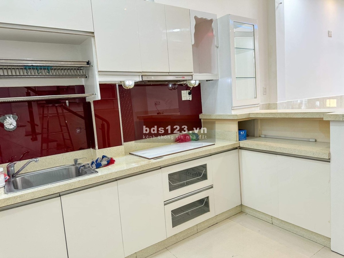 Bán nhà ĐẸP hẻm xe hơi Nguyễn Văn Luông, Q6, không LG, 3 tầng, 3PN, tặng NT, 50m2, 5.9 tỷ