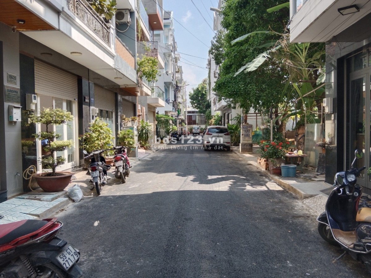 Nhà góc 2 mặt tiền Tân Phú 60m2 - 4 tầng BTCT giá gần 10 tỷ-