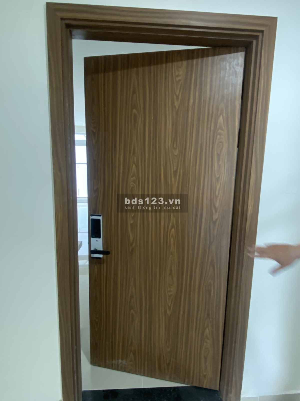 Cho thuê căn hộ Western Capital, Lý Chiêu Hoàng Q6. Nhà mới nhận rất mới 100%, chính chủ thiện chí