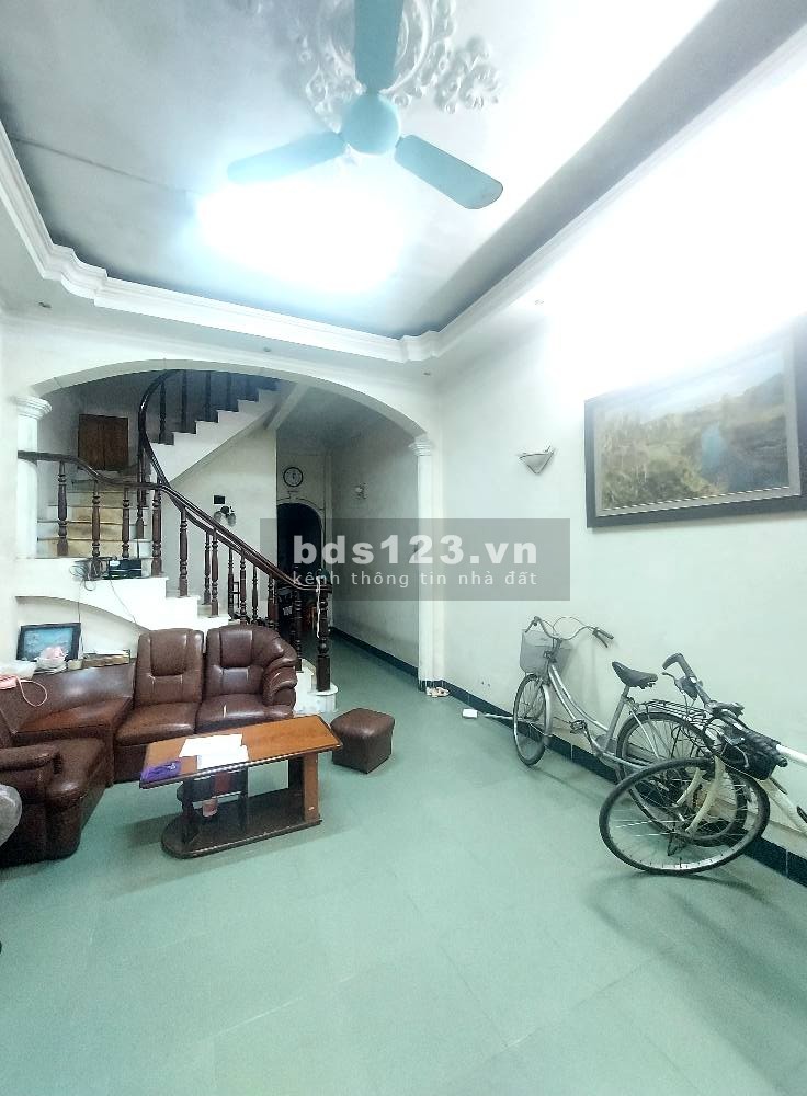 Bán nhà phân lô vừa ở và kinh doanh chủ xây chắc chắn sau view vườn hoa sổ phân lô