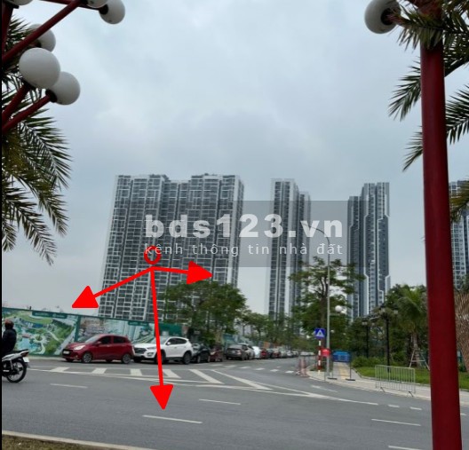 Chiết khấu 19% căn 3PN 81m tầng 15 hướng ĐN tại Vinhomes Smart City giá 3.6 tỷ