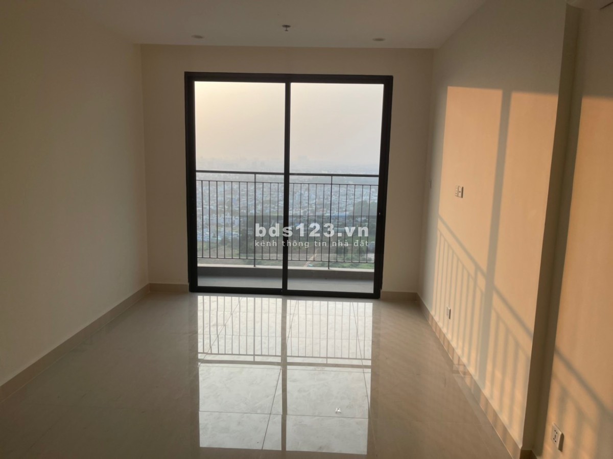 Cho thuê căn hộ 2PN sân vườn Vinhomes Quận 9 - giá 6 triệu