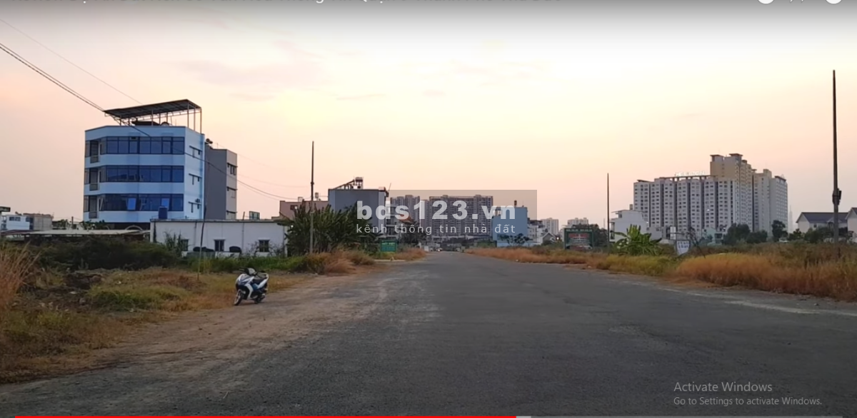 Ngộp ngân hàng cần bán gấp đất Sở văn hóa thông tin 90m2=6*15, đường nhựa 12 mét