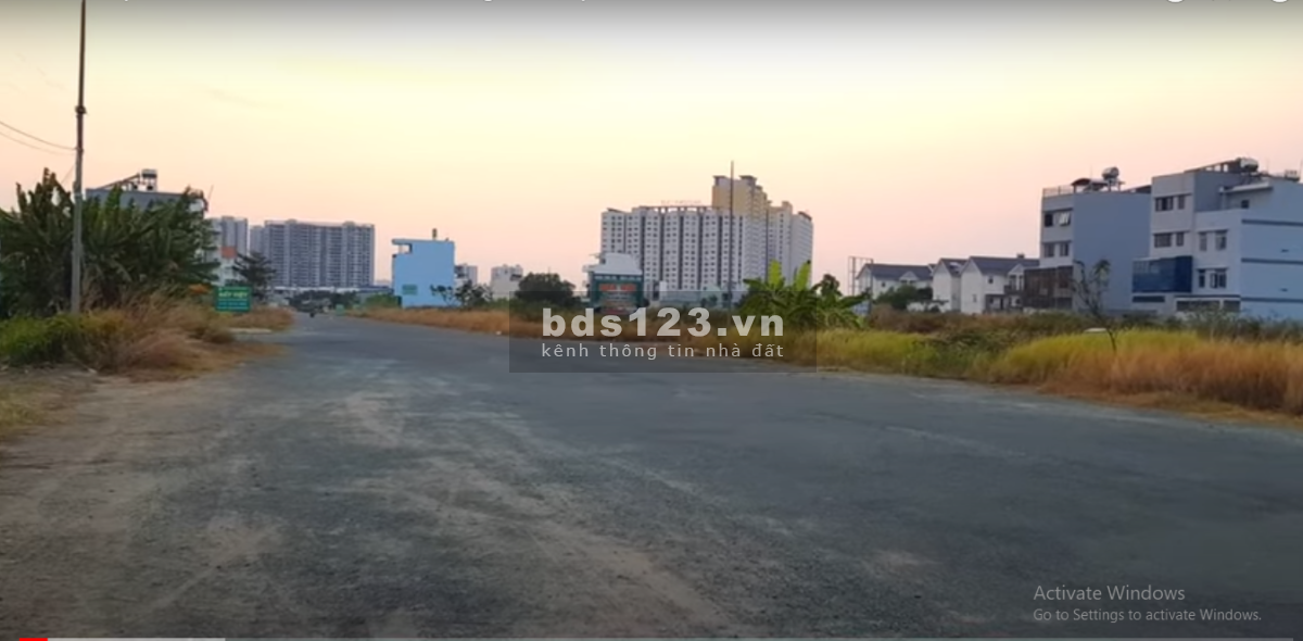 Ngộp ngân hàng cần bán gấp đất Sở văn hóa thông tin 90m2=6*15, đường nhựa 12 mét
