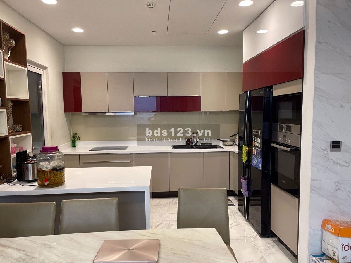 Cho thuê 3PN 160M2 rộng nhất Sarica Sala - Nội thất cao cấp - 2 view thoáng mát. LH 0973593795