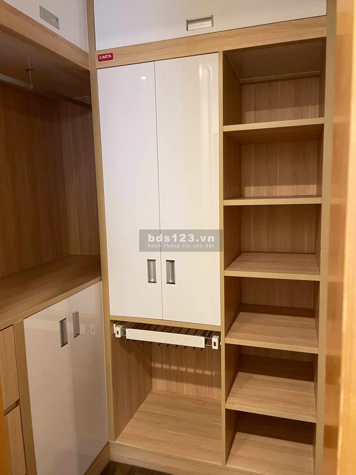 Cho thuê 3PN 160M2 rộng nhất Sarica Sala - Nội thất cao cấp - 2 view thoáng mát. LH 0973593795