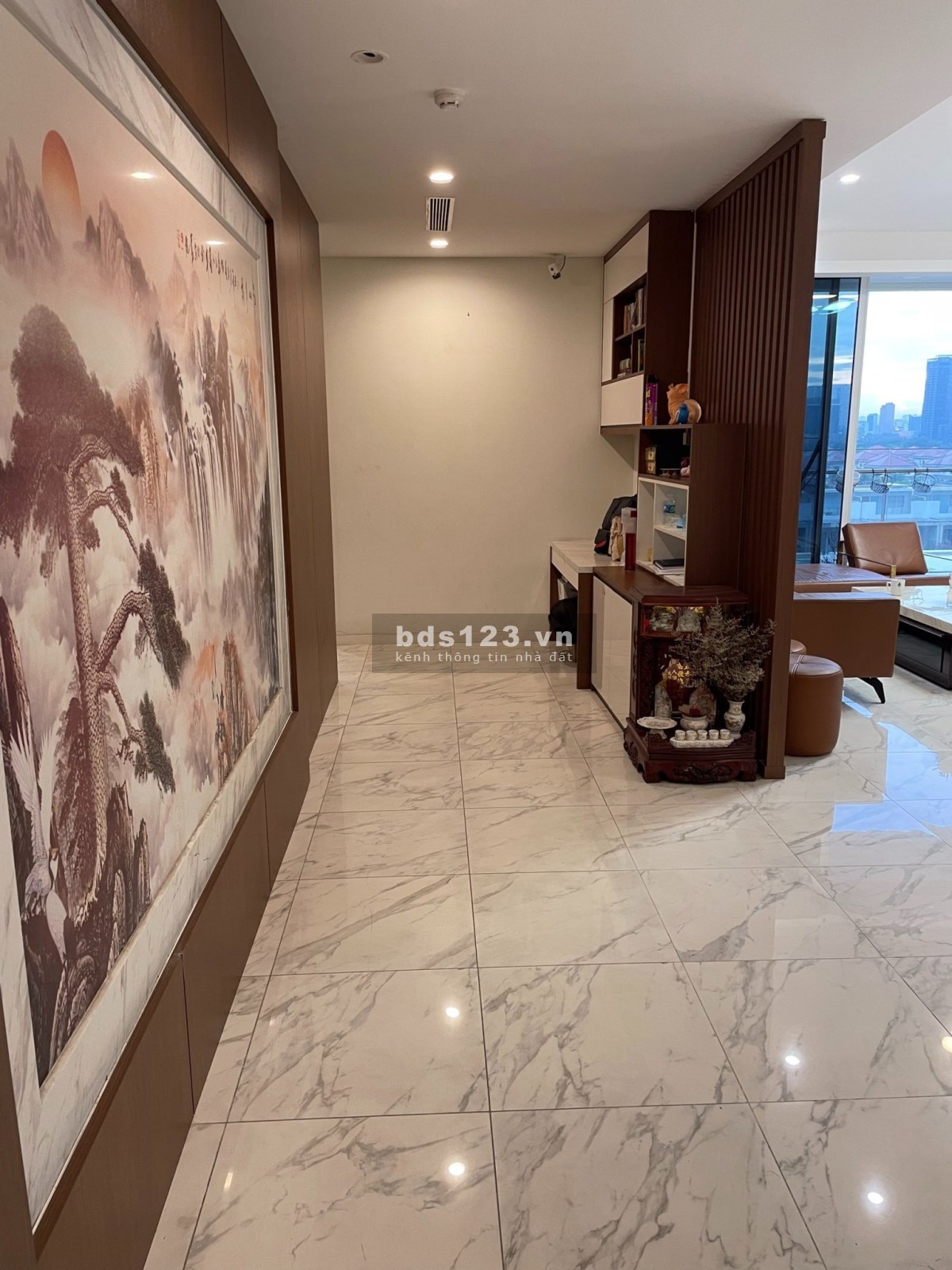 Cho thuê 3PN 160M2 rộng nhất Sarica Sala - Nội thất cao cấp - 2 view thoáng mát. LH 0973593795