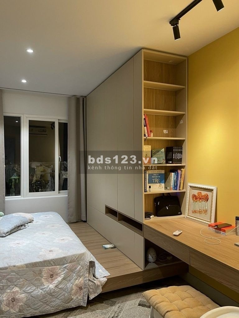 Chính chủ cho thuê chcc The Gold View 81m2 2pn2wc full nt xịn đẹp 17tr lầu cao view cực chill
