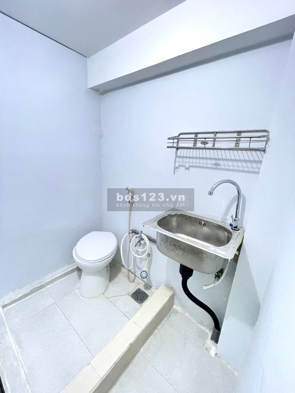 Phòng rộng mới, sạch sẽ full nội thất, 88 Nguyễn Văn Quỳ, Phú Thuận, quận 7