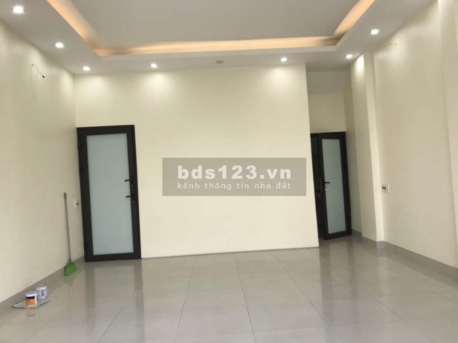 chính chủ cho thuê làm văn phòng hoặc cửa hàng kinh doanhTẦNG 1 :32m2