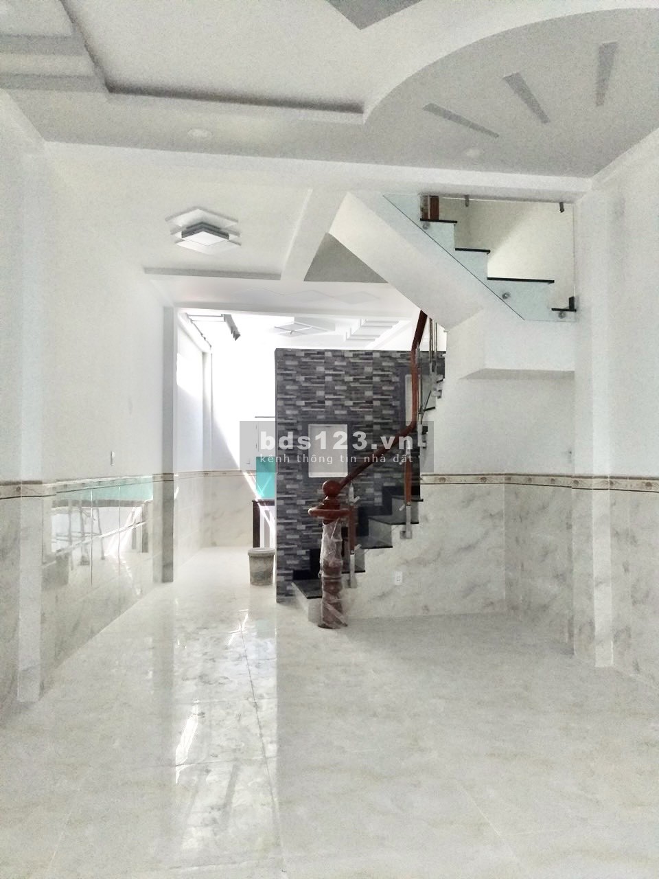 Cho thuê nhà khu QL1A và Võ Văn Kiệt ( gần cầu Bình Điền) - 2 lầu 4PN - 7,5tr/ th