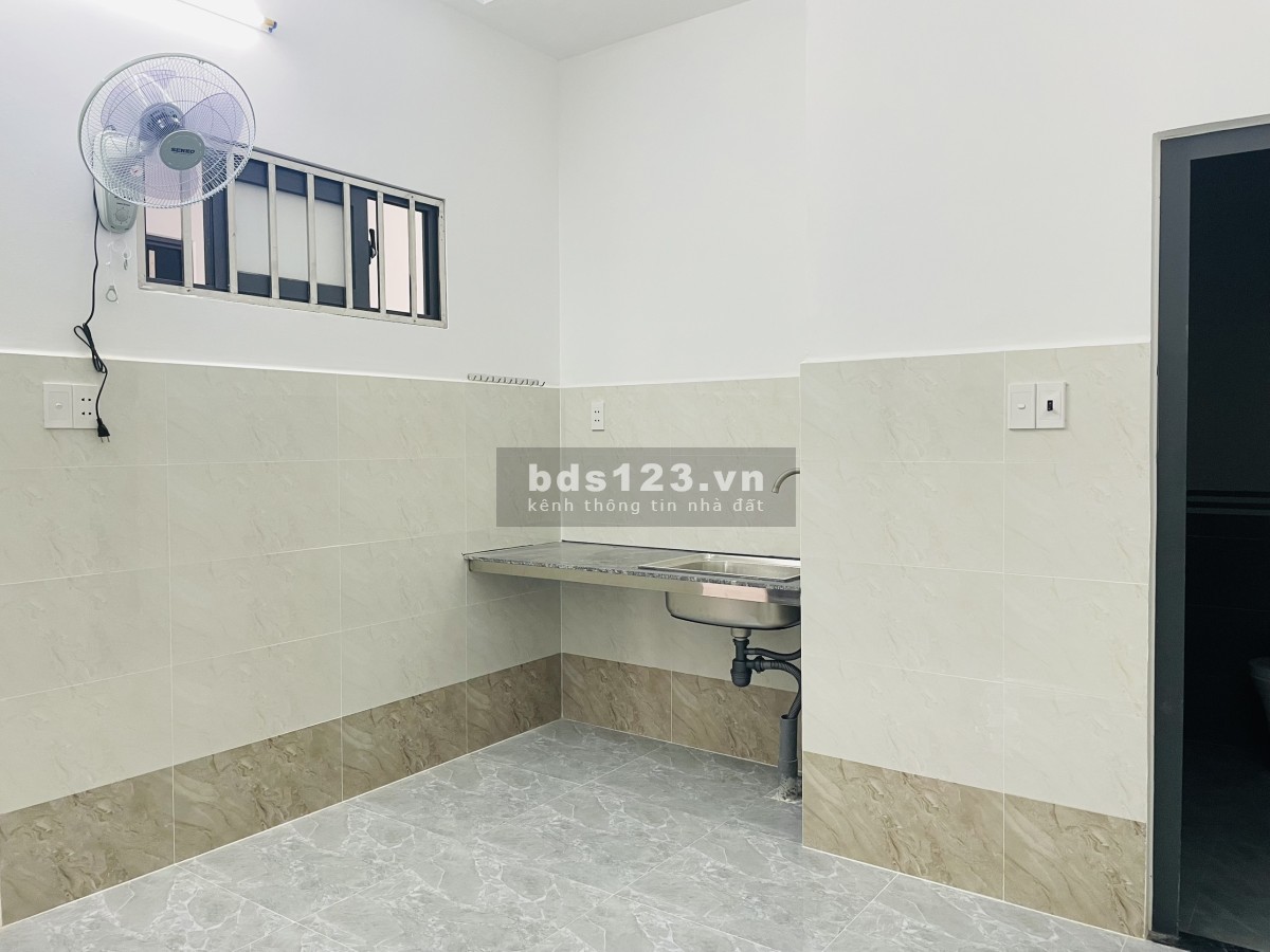 Chính chủ cho thuê căn hộ mini mới xây 2,5tr quận 12 (gần CV phần mềm Quang Trung)