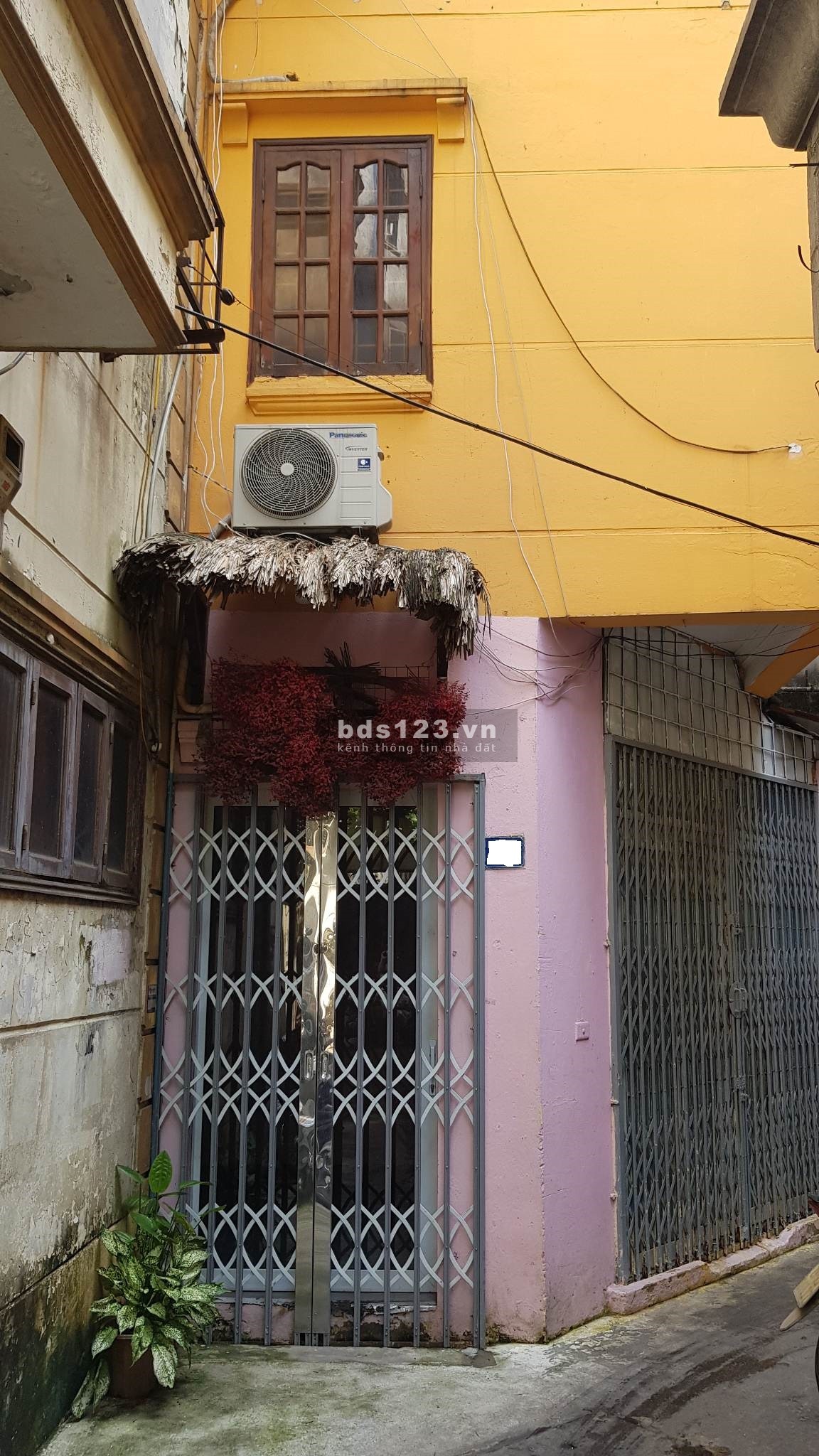 Siêu hiếm - Bán nhà lô góc - Ô tô đỗ, 2 mặt thoáng, vài bước ra phố