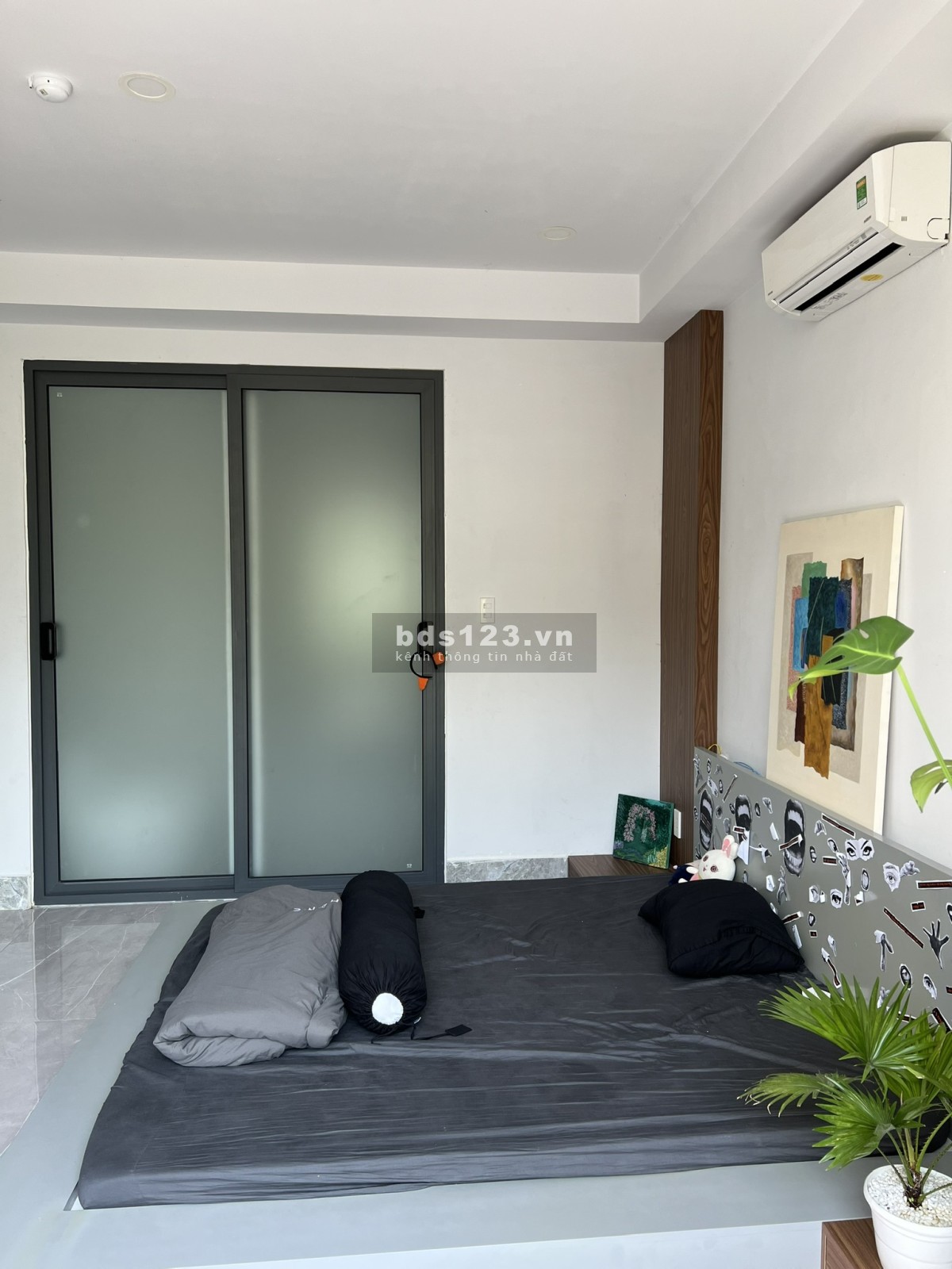 Cho thuê căn hộ ban công view full kính full nội thất Nguyễn Oanh Gò Vấp