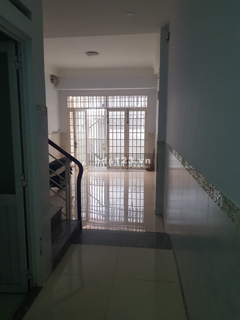 Cần bán nhà HXH 4,5m 1 trục gần mặt tiền đường Nguyễn Xí Phường 26 Bình Thạnh giá chỉ 8,65 tỷ