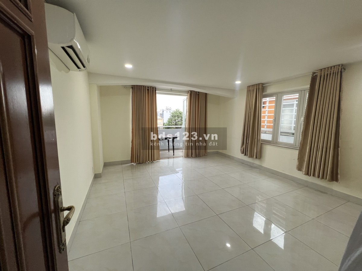 Cho thuê gấp sàn làm văn phòng hoặc nhà ở giá 4trieu phòng/ tháng