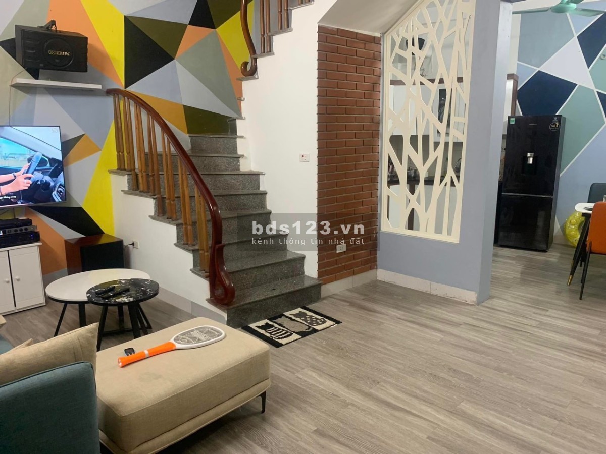 Bán nhanh - Bán nhà Văn Quán, Hà Đông - 35M2 - 4 tầng - Full nội thất - Nhỉnh 3 tỷ