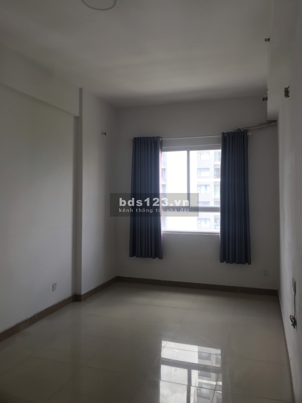 Cho thuê căn hộ 3 phòng ngủ chung cư Đức Khải quận 2 giá 12tr/tháng
