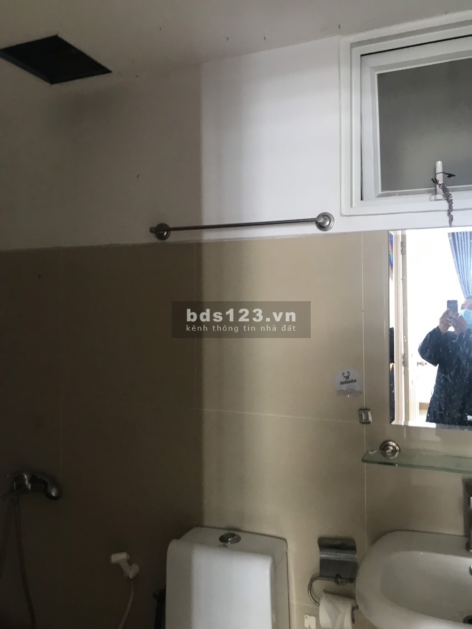 Cho thuê căn hộ 3 phòng ngủ chung cư Đức Khải quận 2 giá 12tr/tháng