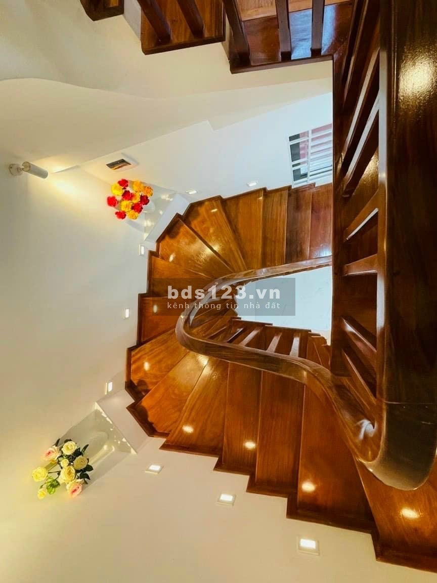 Bán nhà Kim Hoàng 4 tầng, ngõ ô tô thông, giá 3.5 tỷ