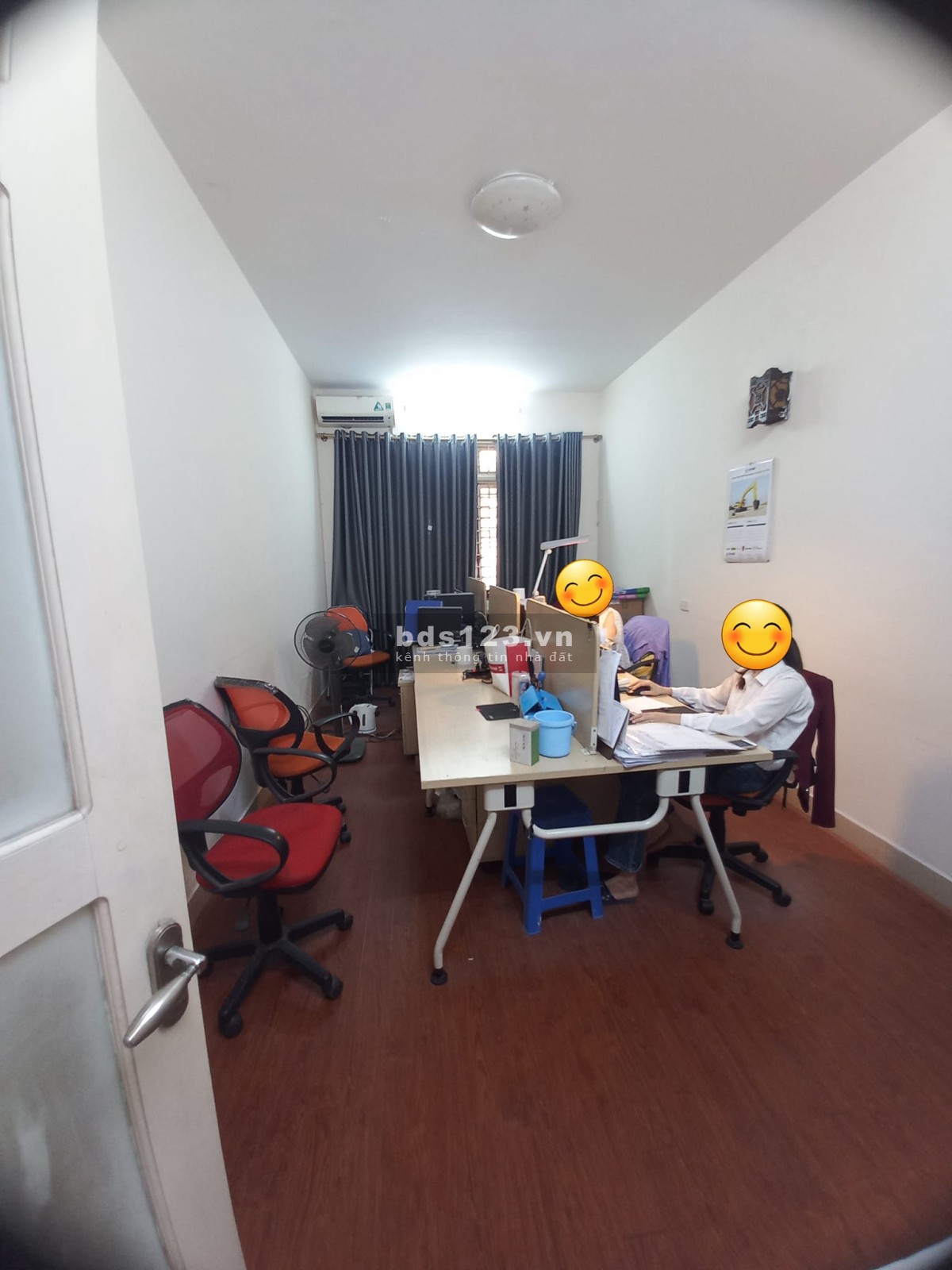 Bán nhà khu vực Phùng Khoang, Mặt Tiền Rộng, OTO đỗ, Diện Tích 92m2, giá 14tỷ8