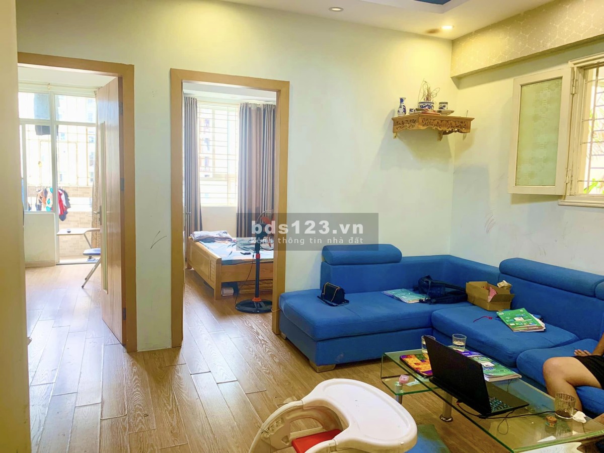Bán căn hộ chung cư 2 pn Cầu Giấy chỉ hơn 2 tỷ