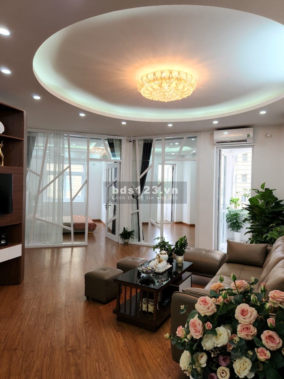RẺ NHẤT ! Bán căn chung cư 100m 3PN view bể bơi The Pride tặng nội thất giá 2.4 ty 0817 222333