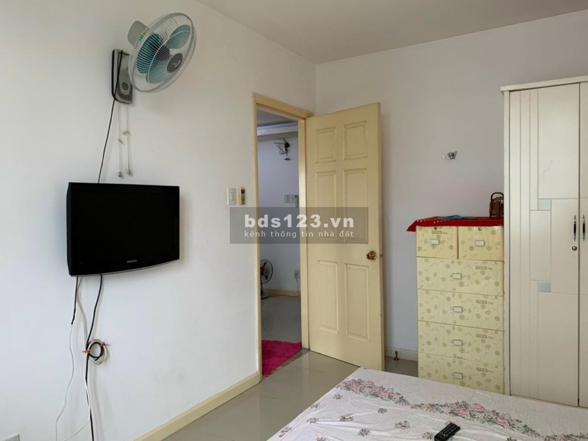 Cần cho thuê căn hộ Hoàng Tháp, Bình Chánh, Dt: 74 m2, 2PN, Giá: 8 tr/th,
