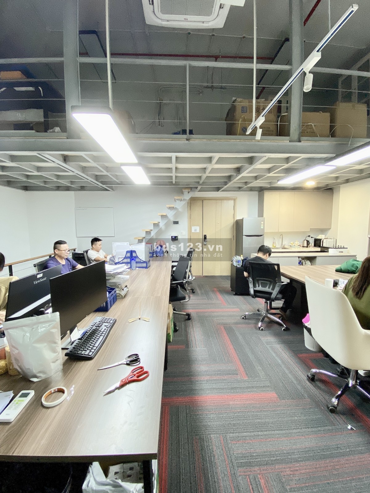 Cho thuê shophouse full nội thất Văn phòng sang, xịn giá phải chăng tại Sala quận 2 rộng 8.2m