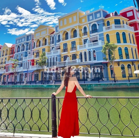 Vinhomes OceanPark, Hưng Yên18 tỷ, 127,5m2đường 51m, nhà 5 tầng 1 tum, 4 ngủ