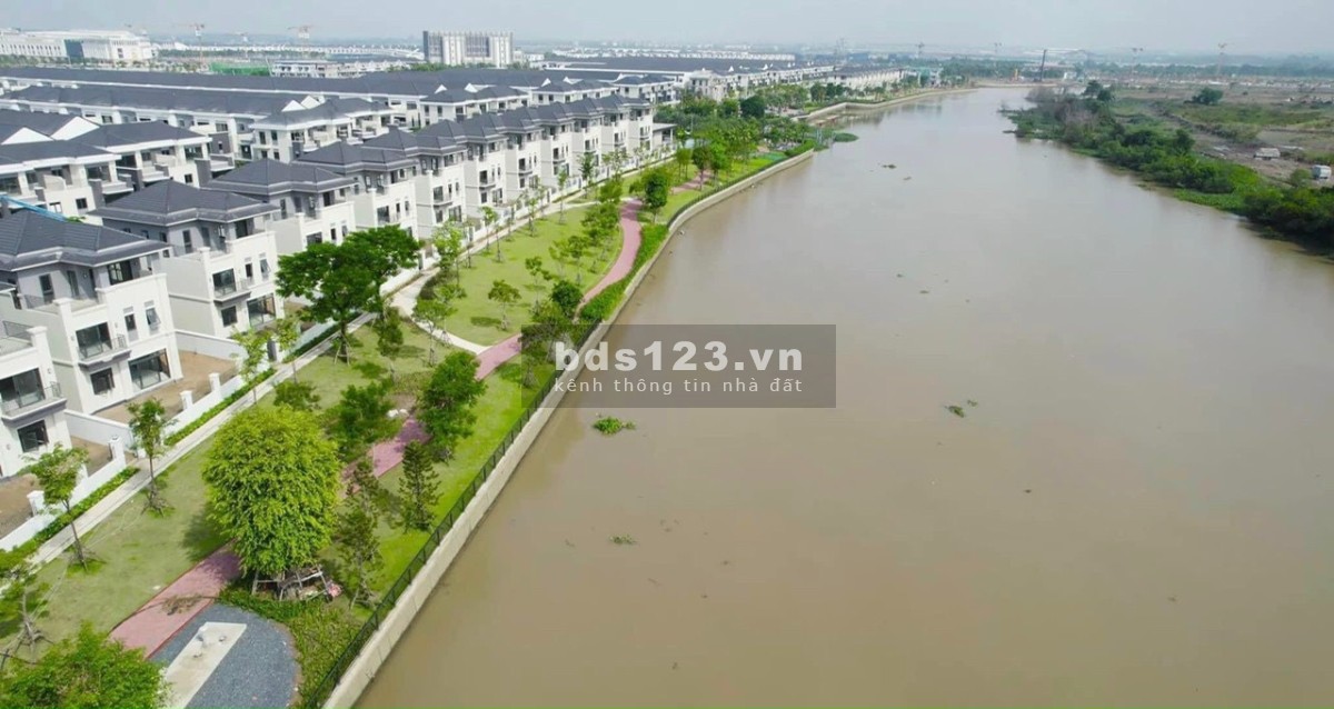 Cập nhật giỏ hàng chuyển nhượng Aqua City mới nhất- rẻ nhất. LH: 0908042198