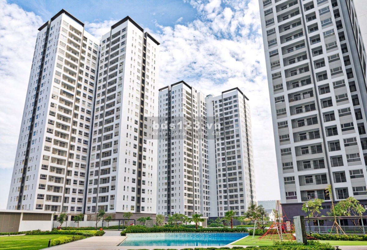 Chuyên Cho thuê-chuyển nhượng Sunrise Riverside. Nhà đẹp, giá tốt LH 0903 028 691