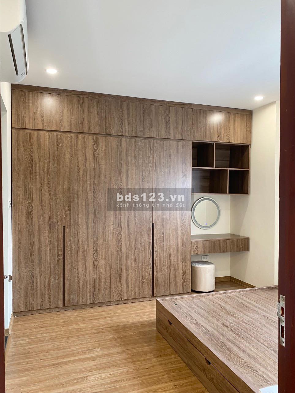 Bán căn hộ chung cư Nam Từ Liêm, 86m2, lô góc, 2.65 tỷ